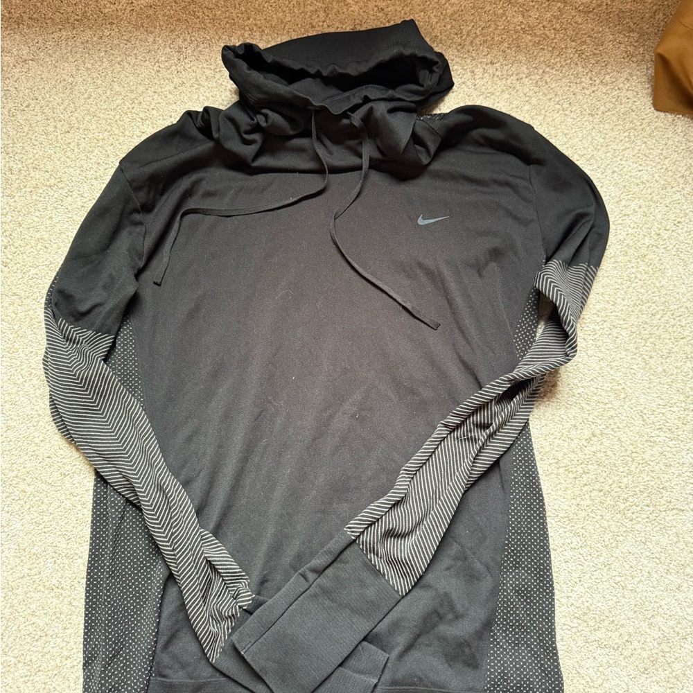 Nike Running turtleneck longlseeve Black and Gray